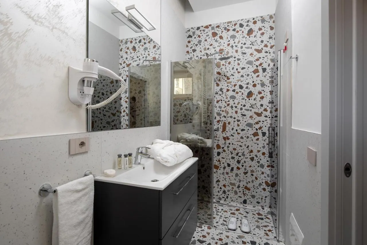 Aparthotel Elegance Riccione 4*,