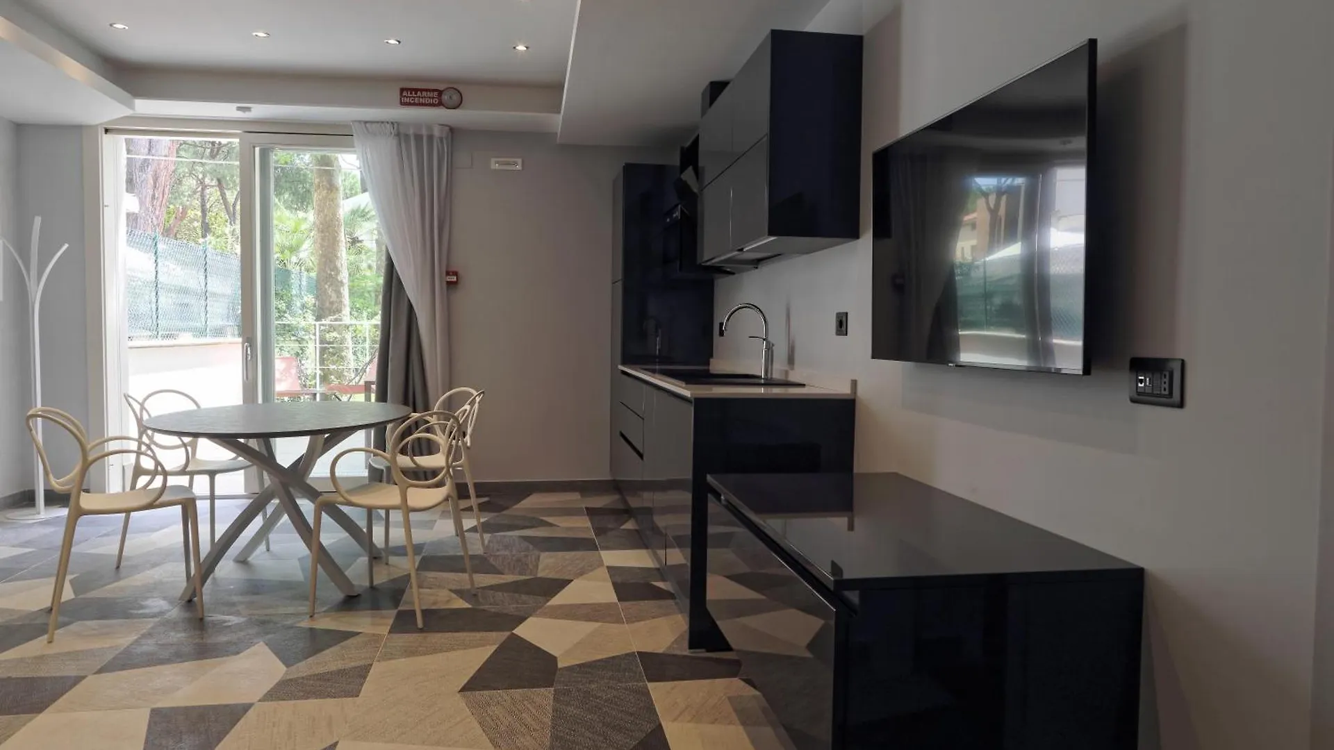 Aparthotel Elegance Riccione