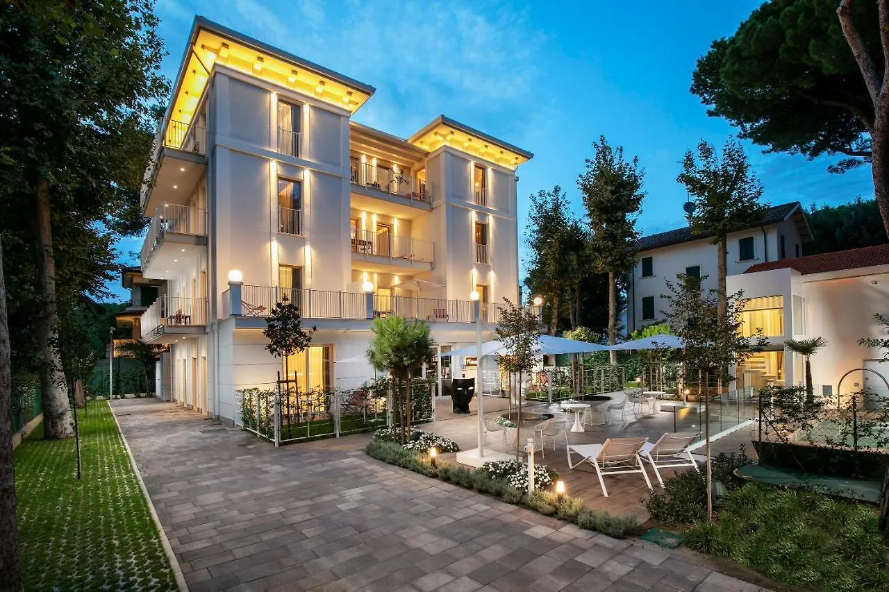 Elegance Riccione Aparthotel