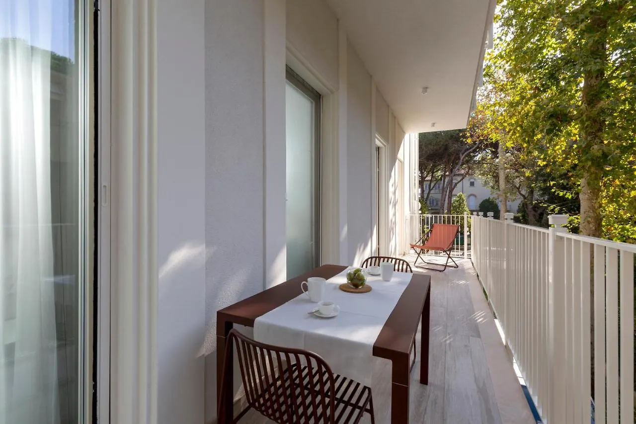 ****  Elegance Riccione Aparthotel Italy