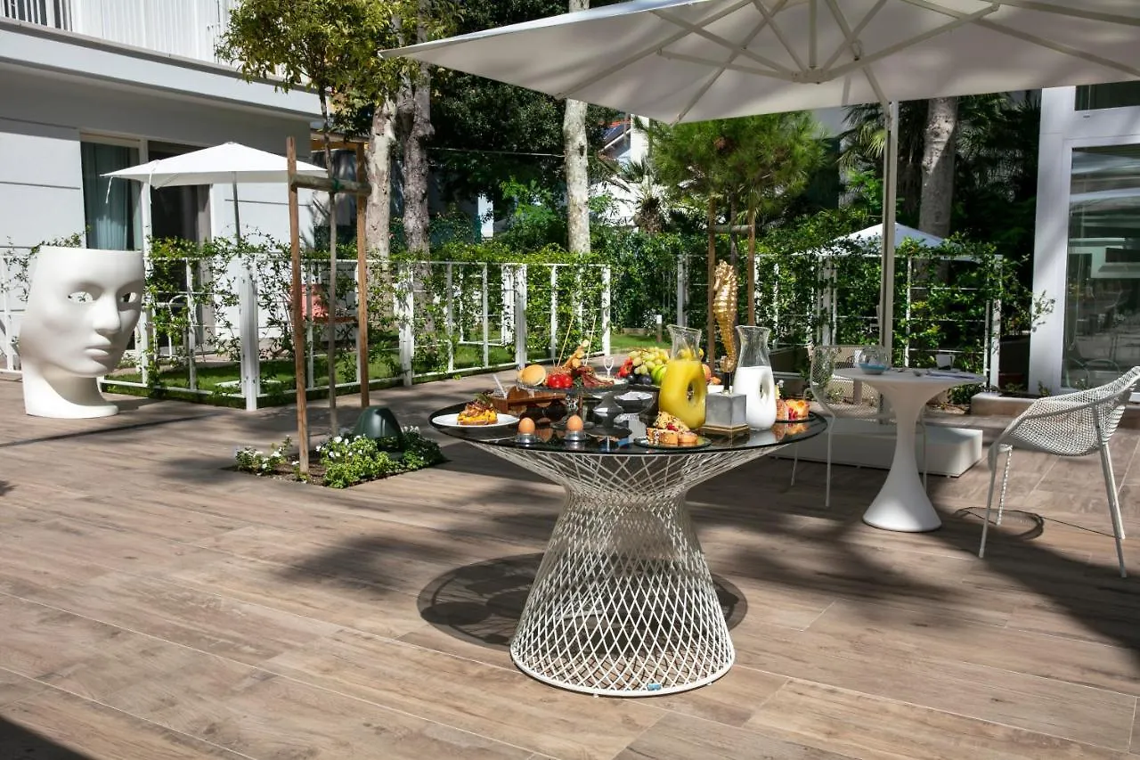 Elegance Riccione Aparthotel